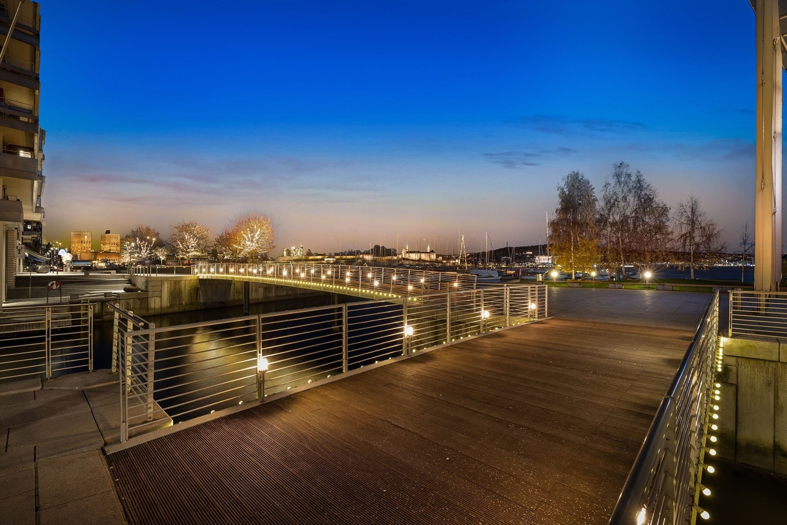 Herfra er det gangavstand til Aker Brygge og resten av Oslo sentrum med alle sine tilbud. Galleribilde