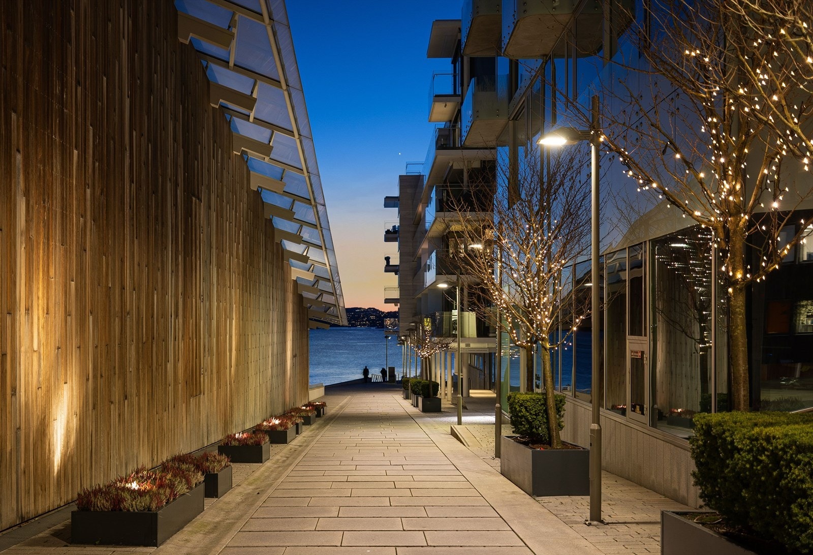 Området byr på et imponerende gastronomisk tilbud, fra Michelin-restauranter til populære spisesteder. Galleribilde