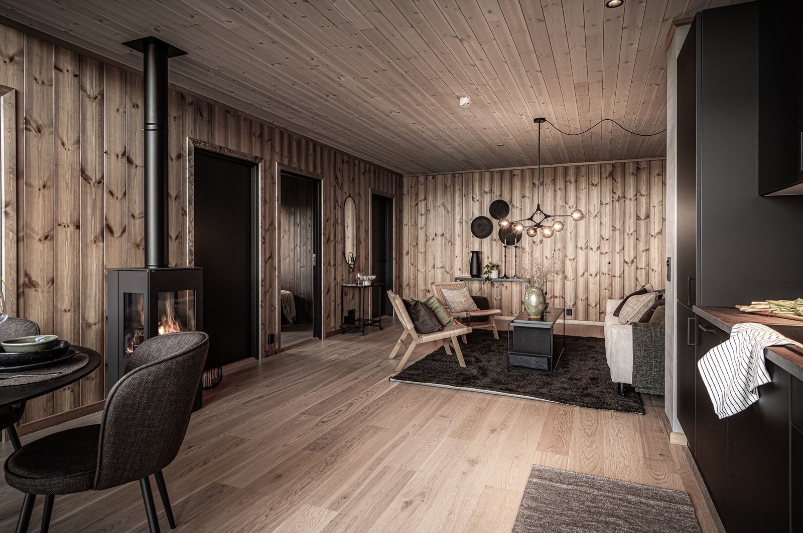 Her kan du leve det enkle hytteliv Galleribilde