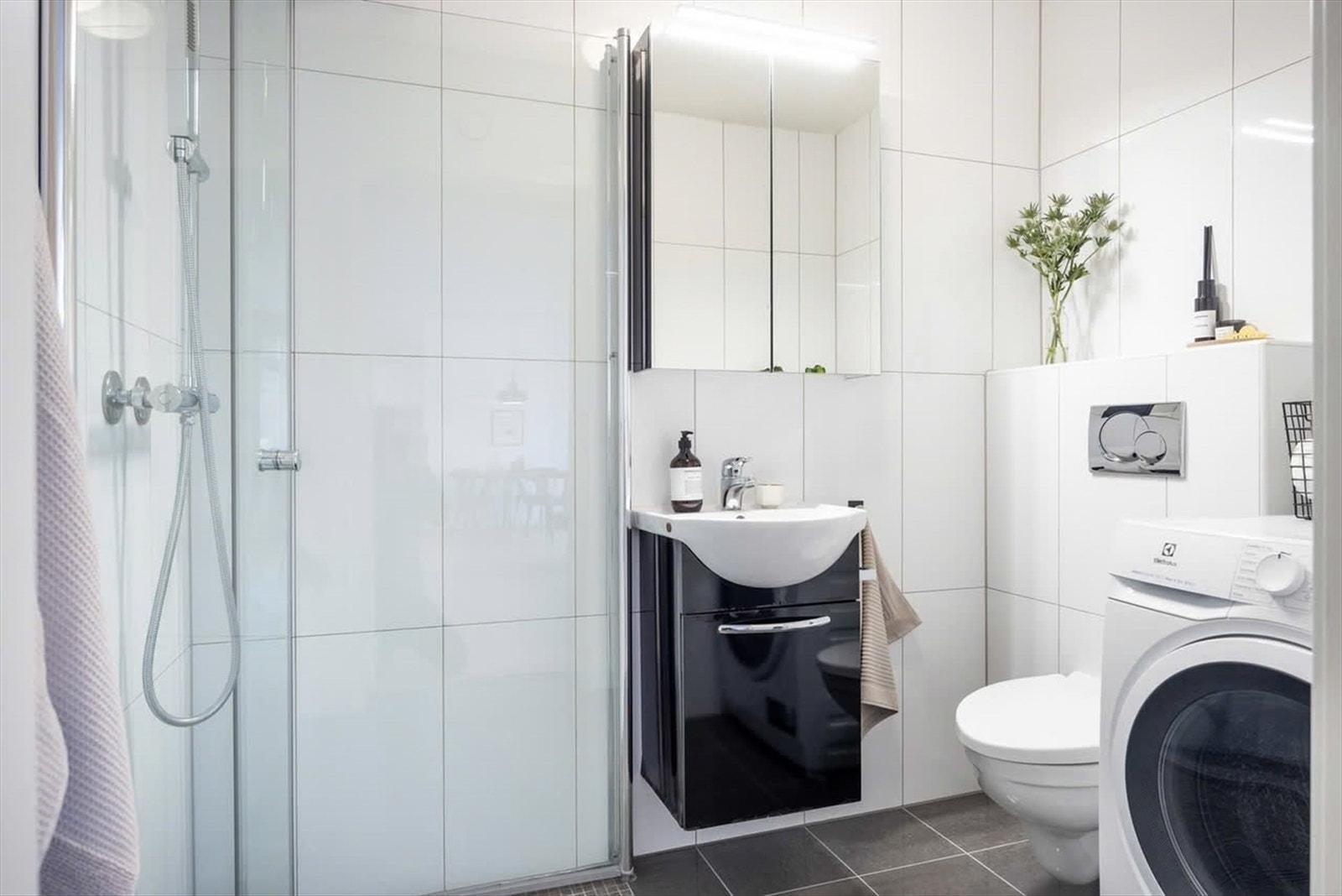 Flislagt bad fra 2011. Galleribilde