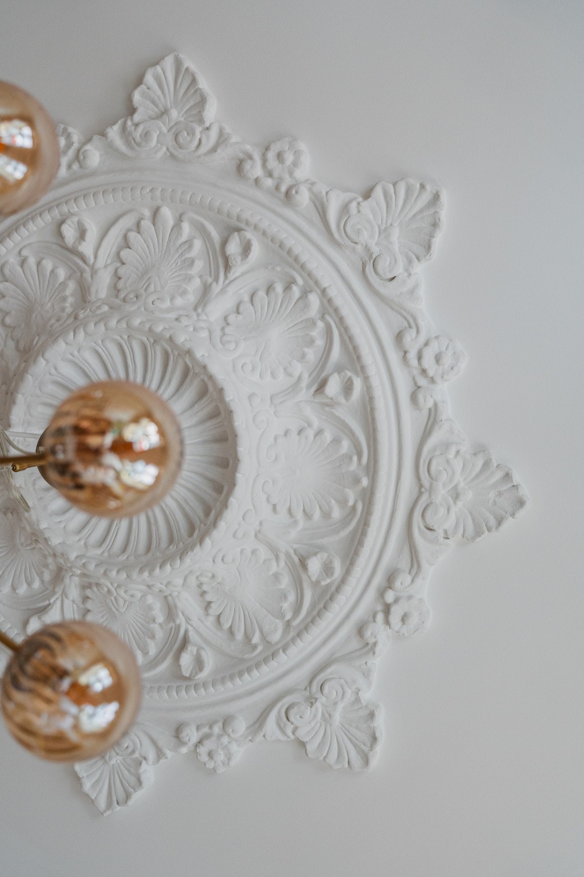 Vakre utsmykninger i nesten alle rom. Galleribilde