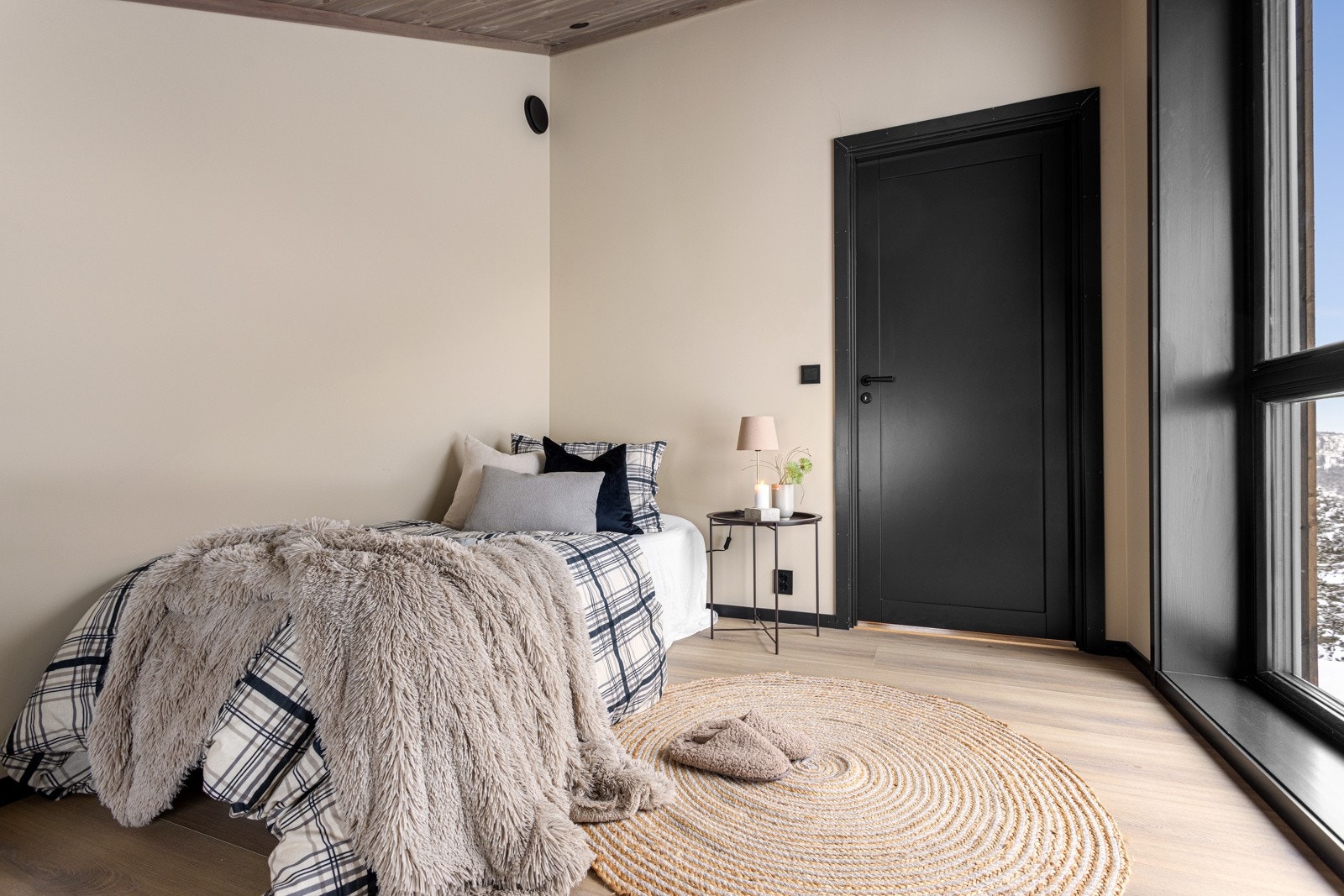 Soverom II er innredet med dobbeltseng Galleribilde