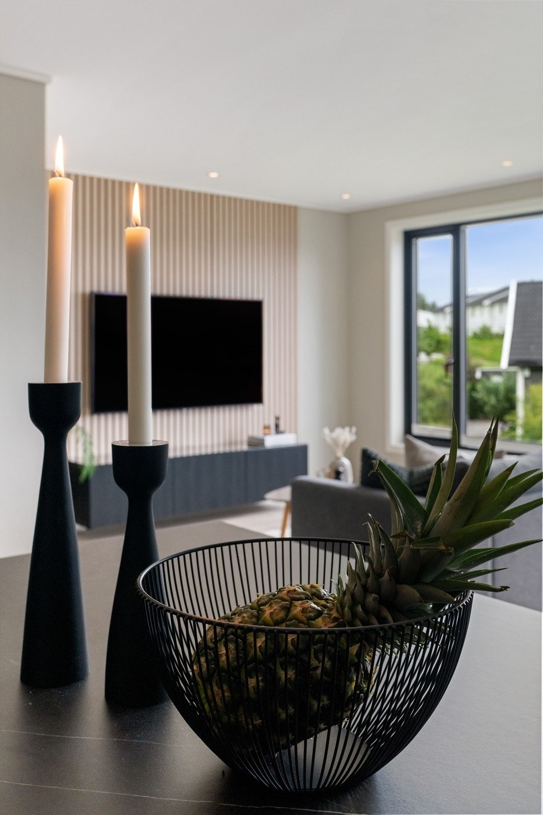 Rekkehuset går over tre plan og har en familievennlig planløsning. Galleribilde