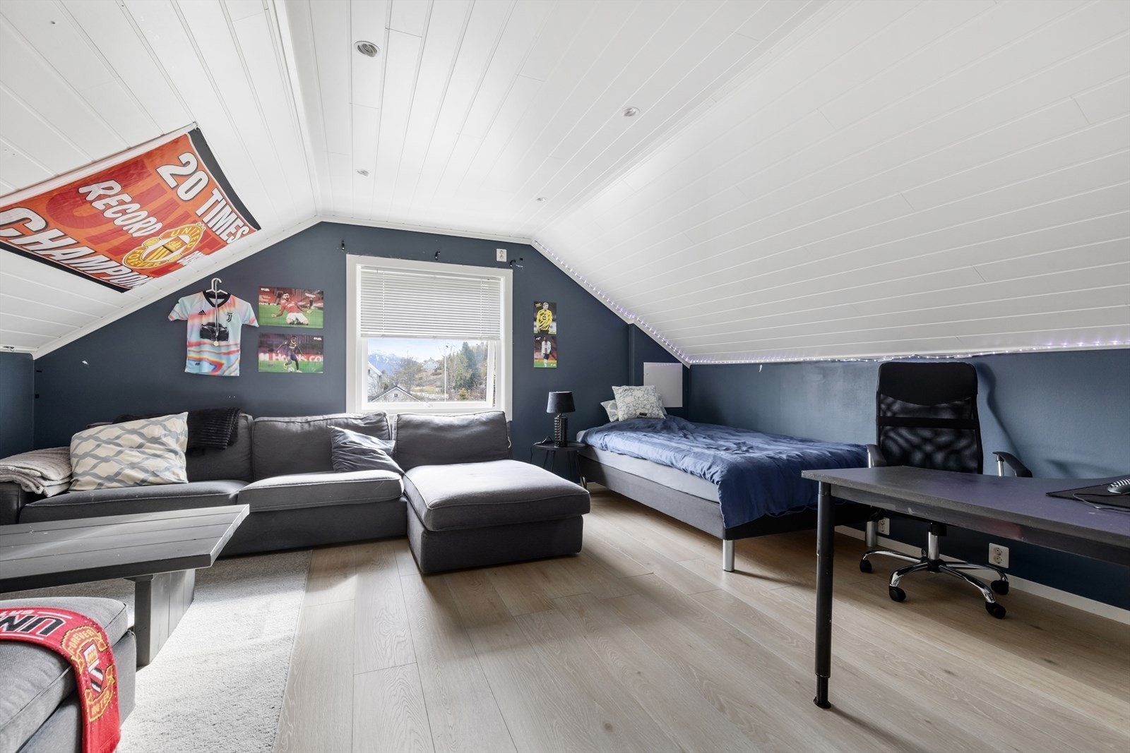 Soverom 2 på loft Galleribilde