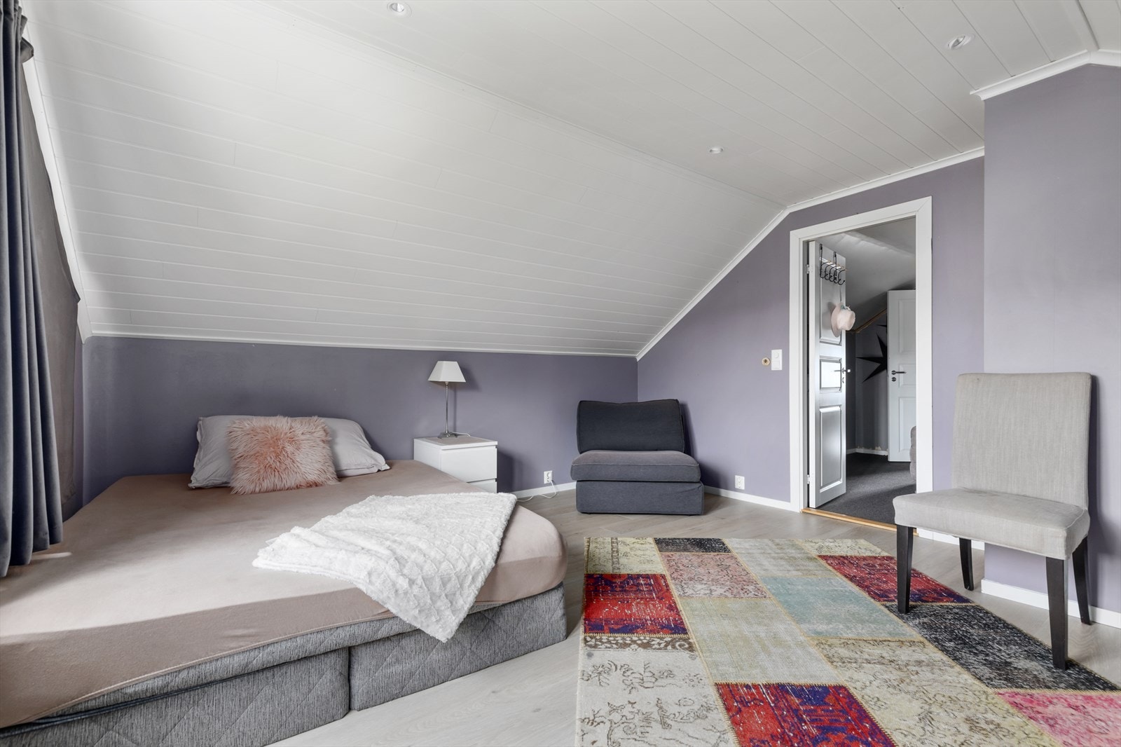 Soverom 1 på loft Galleribilde