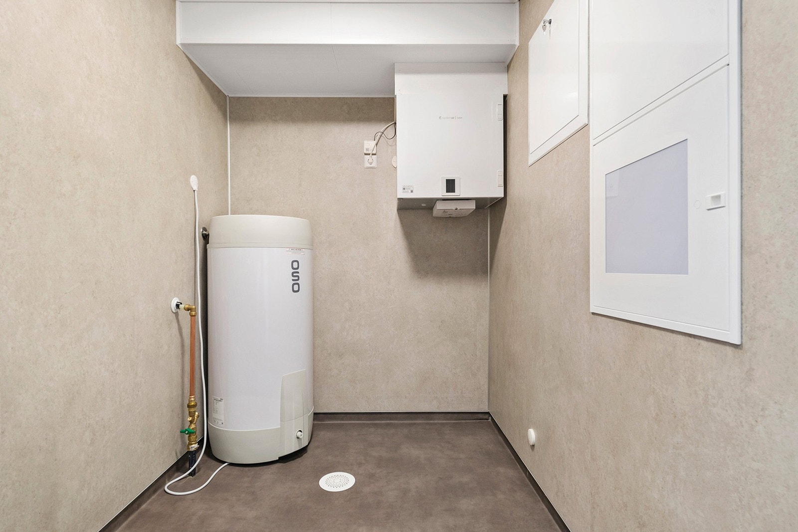 Teknisk rom med sluk Galleribilde