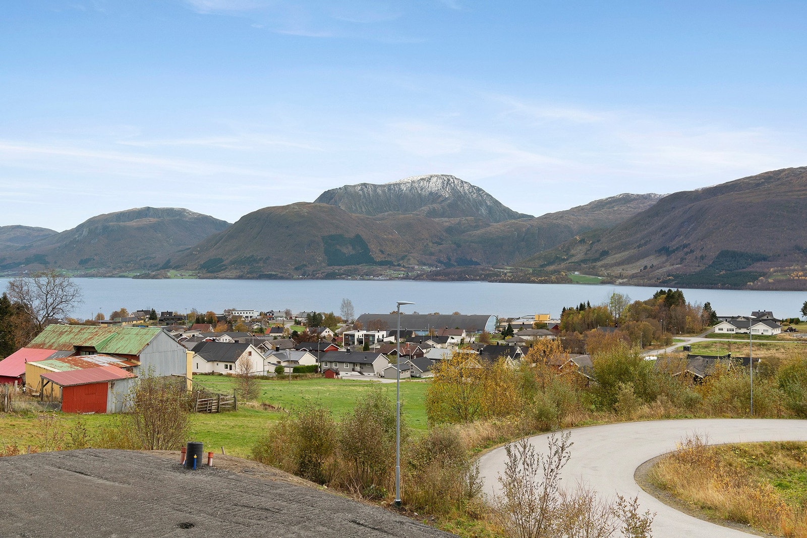 Nydelig fjordutsikt Galleribilde