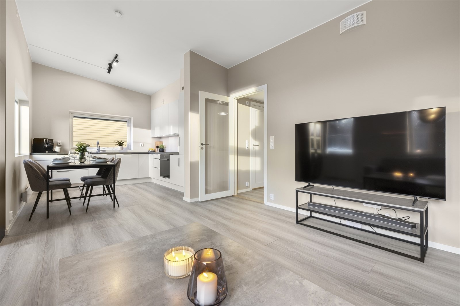 God takhøyde på opptil 320 cm. Galleribilde