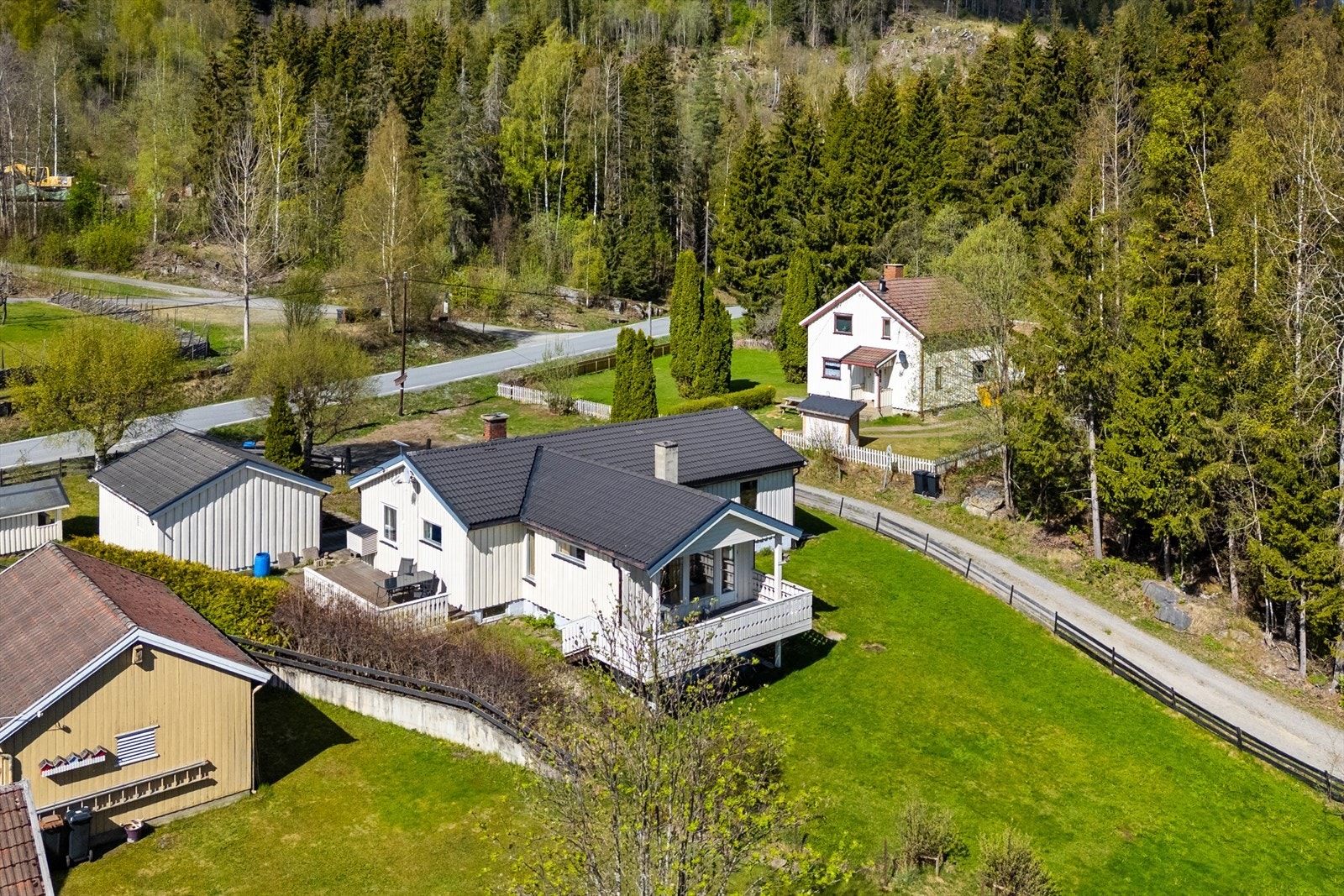 Velkommen til Hunderfossvegen 205! En landlig beliggenhet. Galleribilde