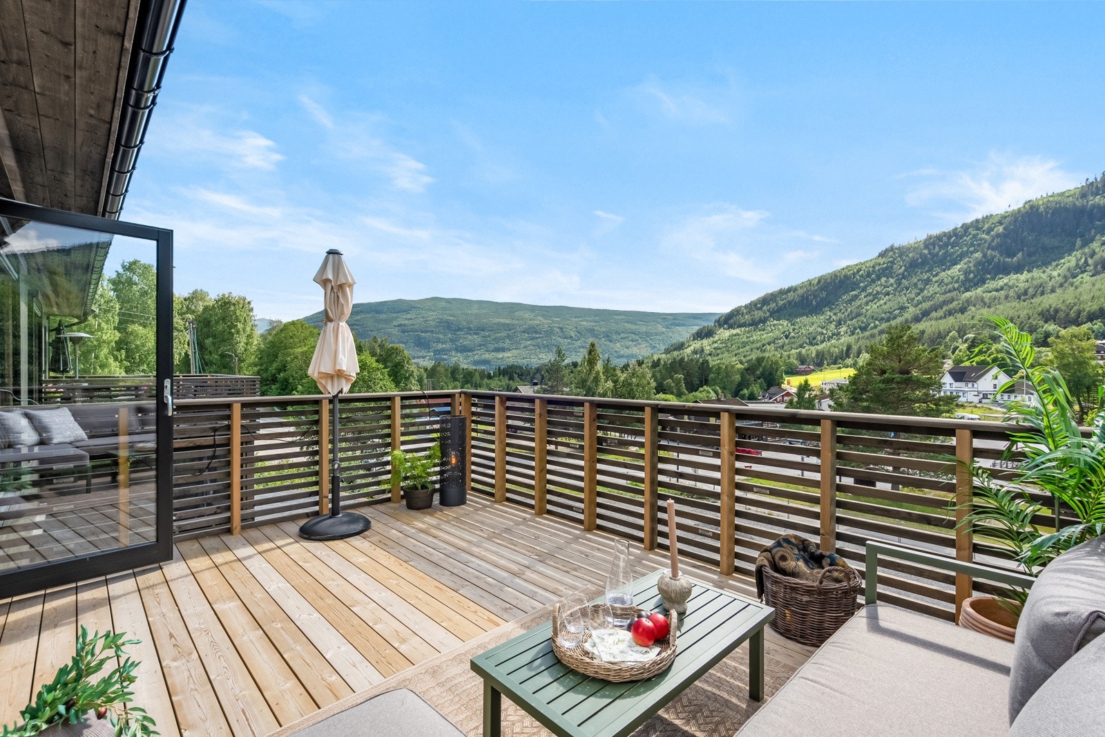 Maurudbrekka 4C ved Christopher Lejonberg Galleribilde