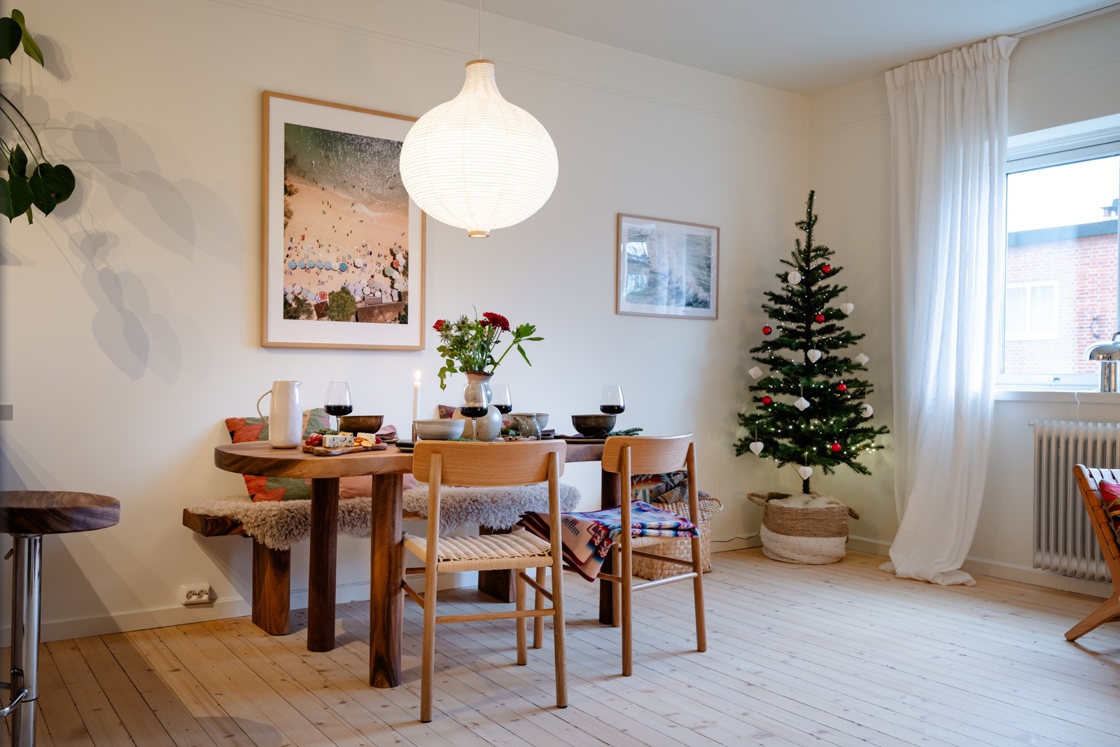 Leiligheten ble oppgradert i 2025 med blant annet nytt kjøkken, et ekstra soverom og oppgradering av baderom. Galleribilde