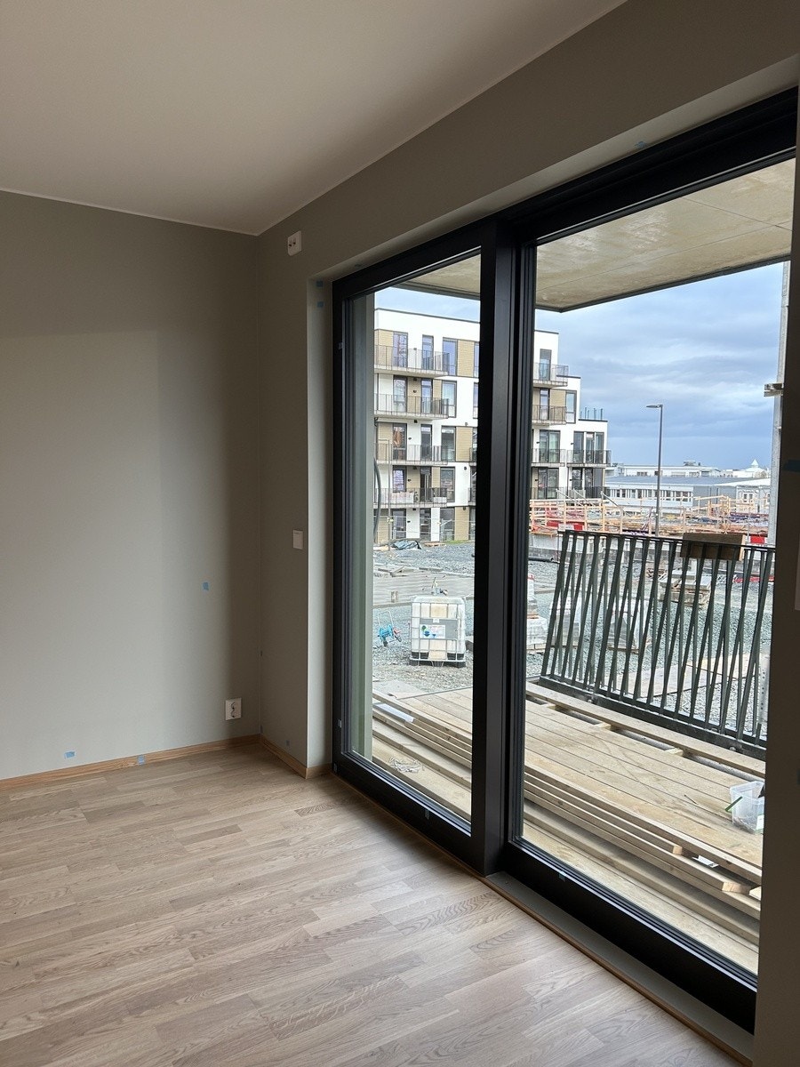 Stue med utgang til balkong Galleribilde