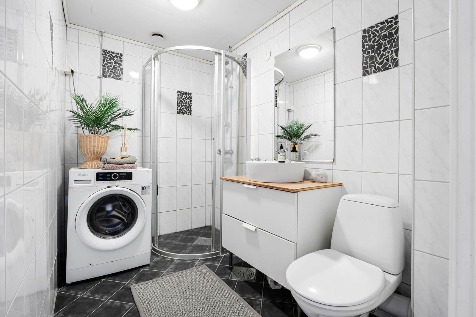 Badet ble totalt modernisert i regi av borettslaget i perioden 2001-2006. Galleribilde