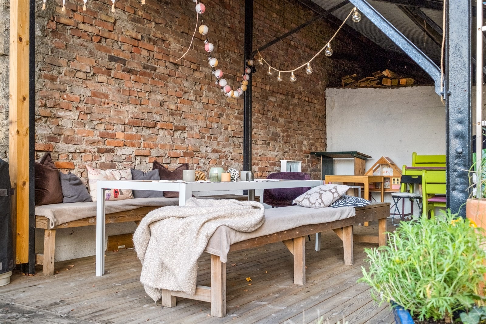 Koselig sittegrupper hvor man kan nyte sene sommerkvelder Galleribilde