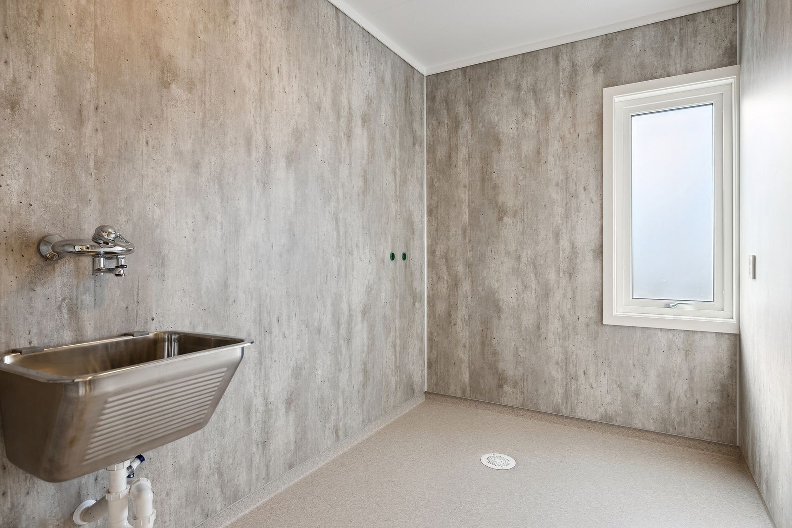 Vaskerom Galleribilde