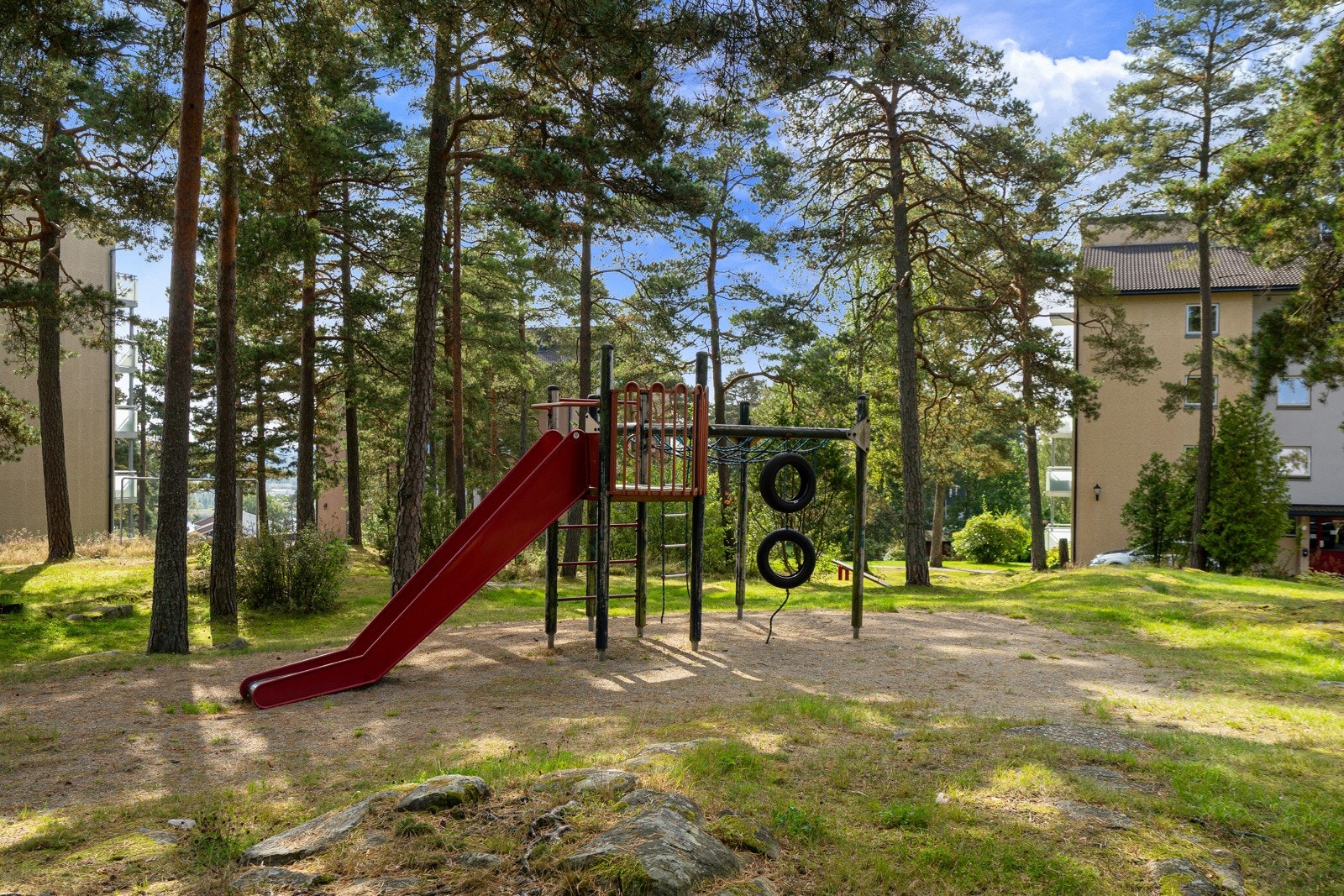 Lekeplass på fellesområder Galleribilde