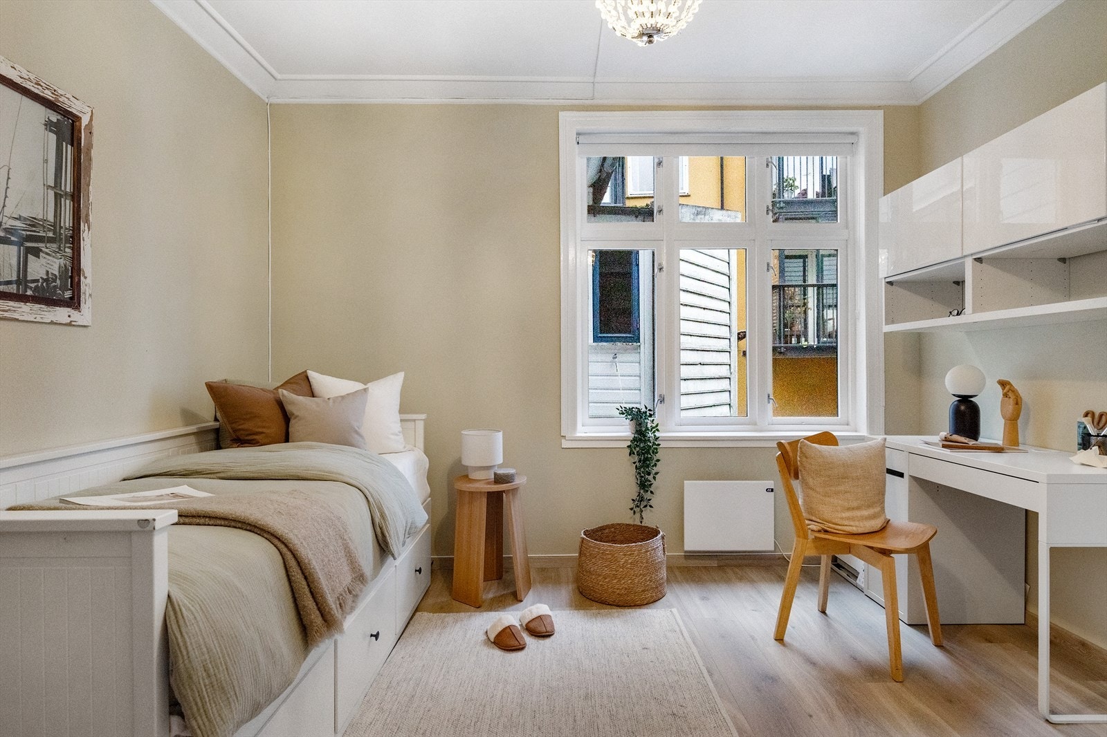 Soverommet i hovedetasjen er på ca. 14 kvm. Galleribilde