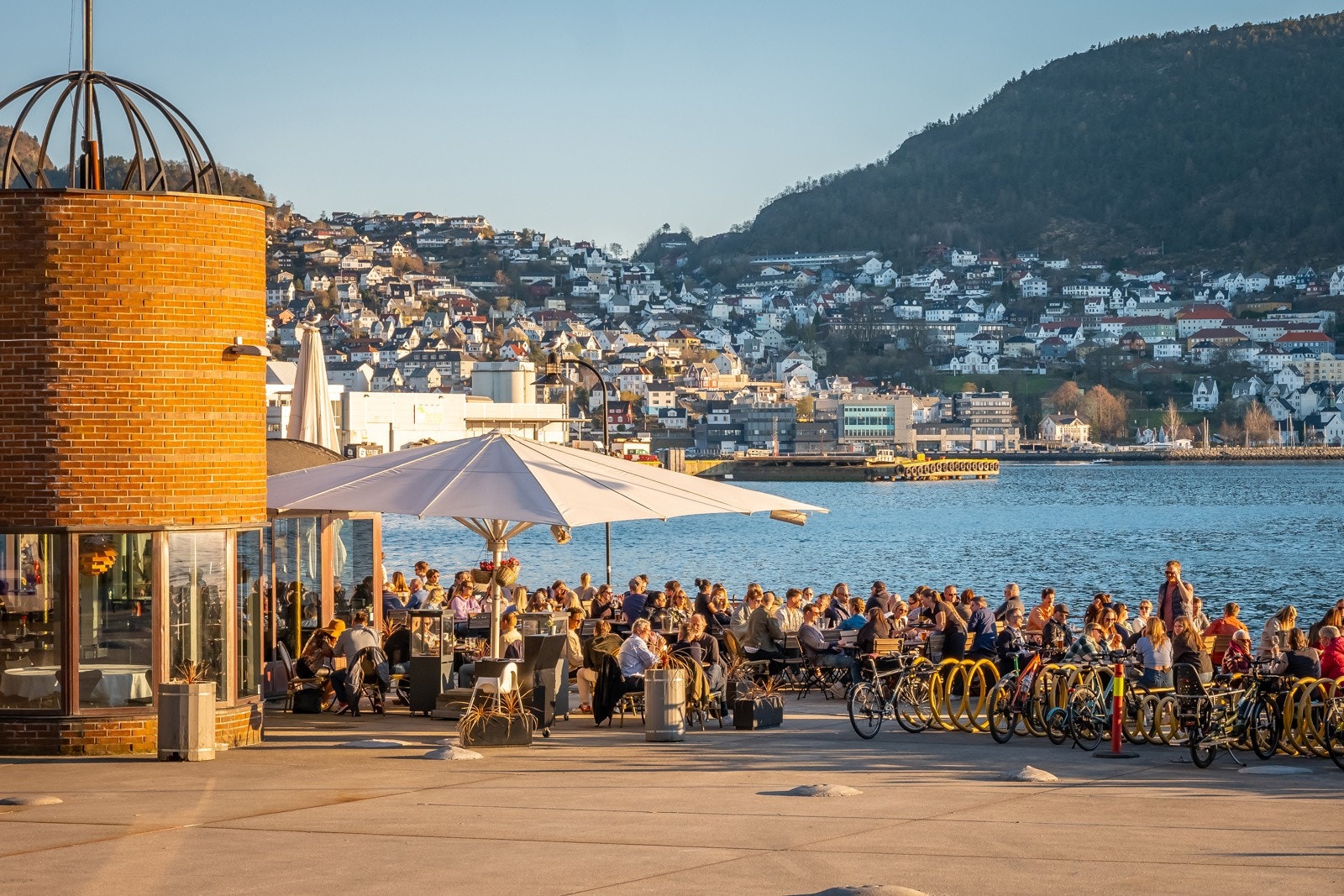 Bilde fra uteserveringen på Verftet. Galleribilde