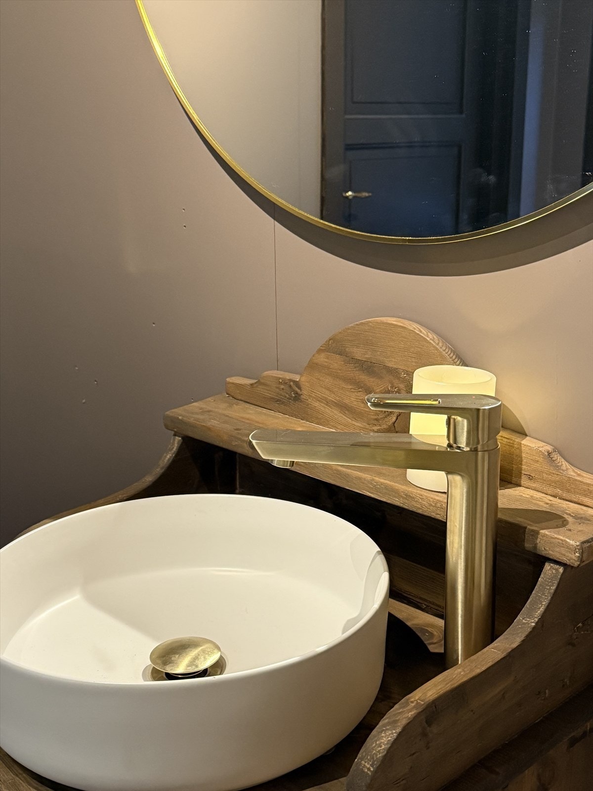 Detalj fra badet. Galleribilde