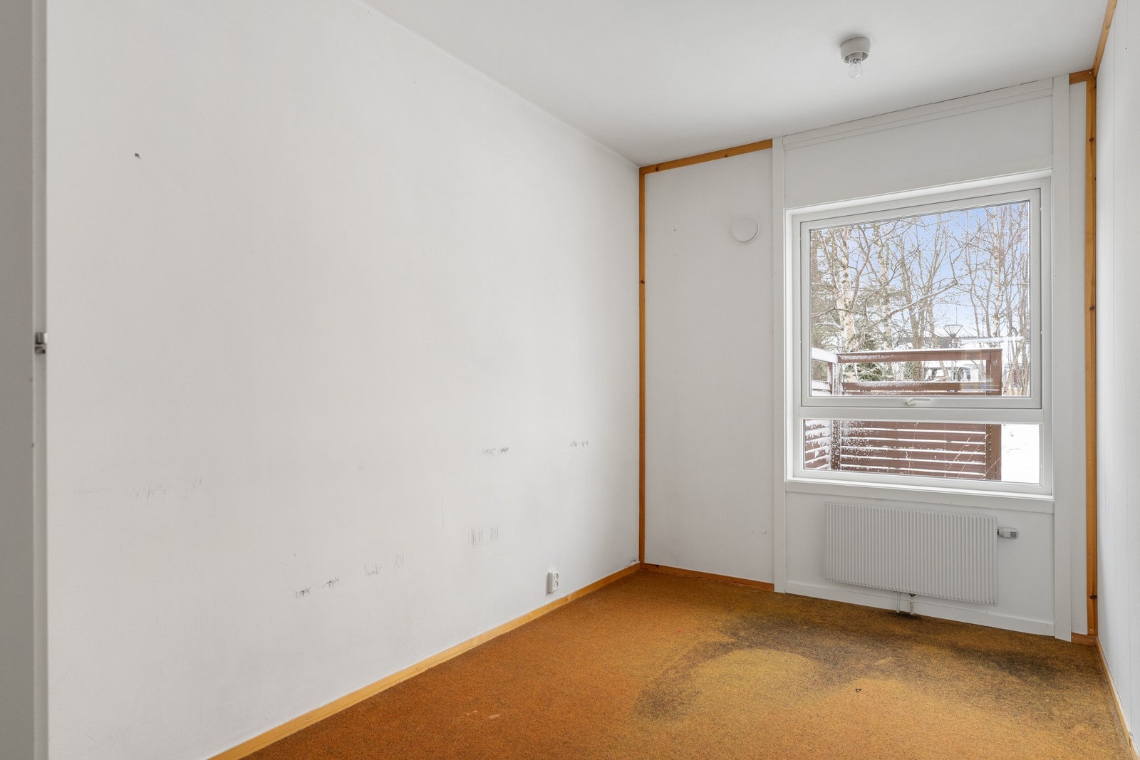 Vegg i vegg ligger dette soverommet på 8 kvm. Galleribilde