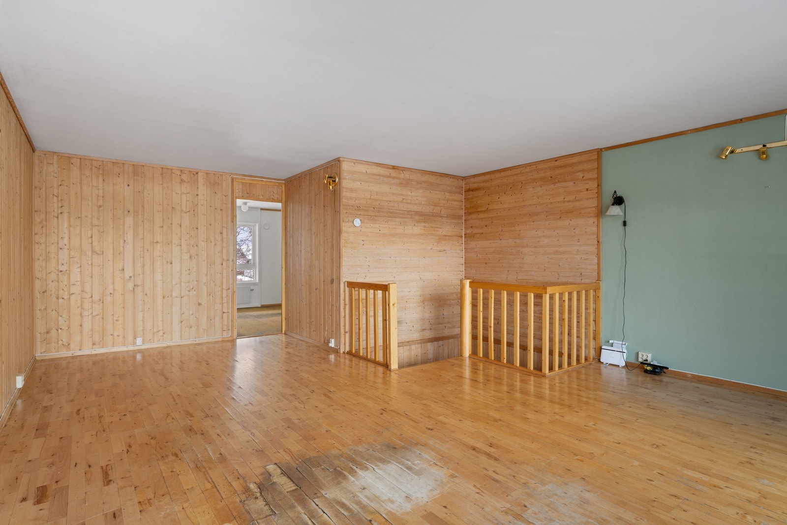 Stuen i 2. etasje er på 31,5 kvm. Galleribilde