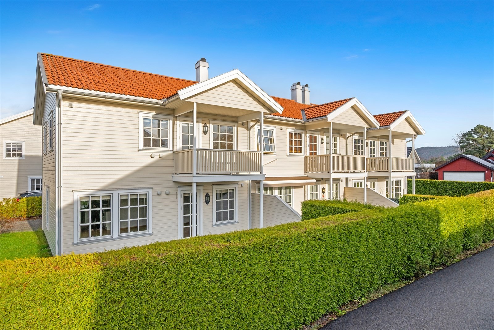 Velkommen til Hvalenvegen 65 - fin endeleilighet over 2 plan Galleribilde