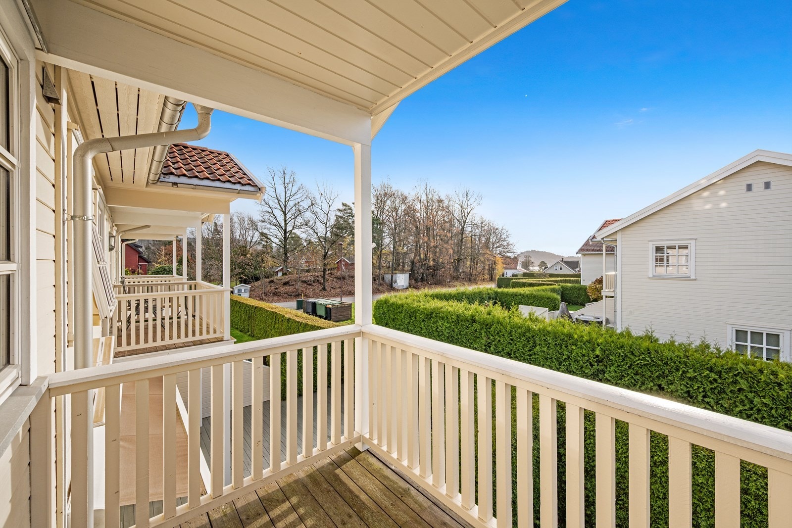 Kort veg til sjøen fra boligen Galleribilde