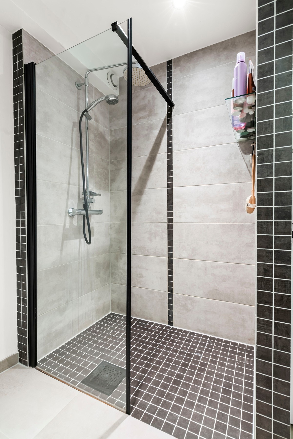 Ventilasjon: Nyere balansert ventilasjon for stue og bad. Galleribilde