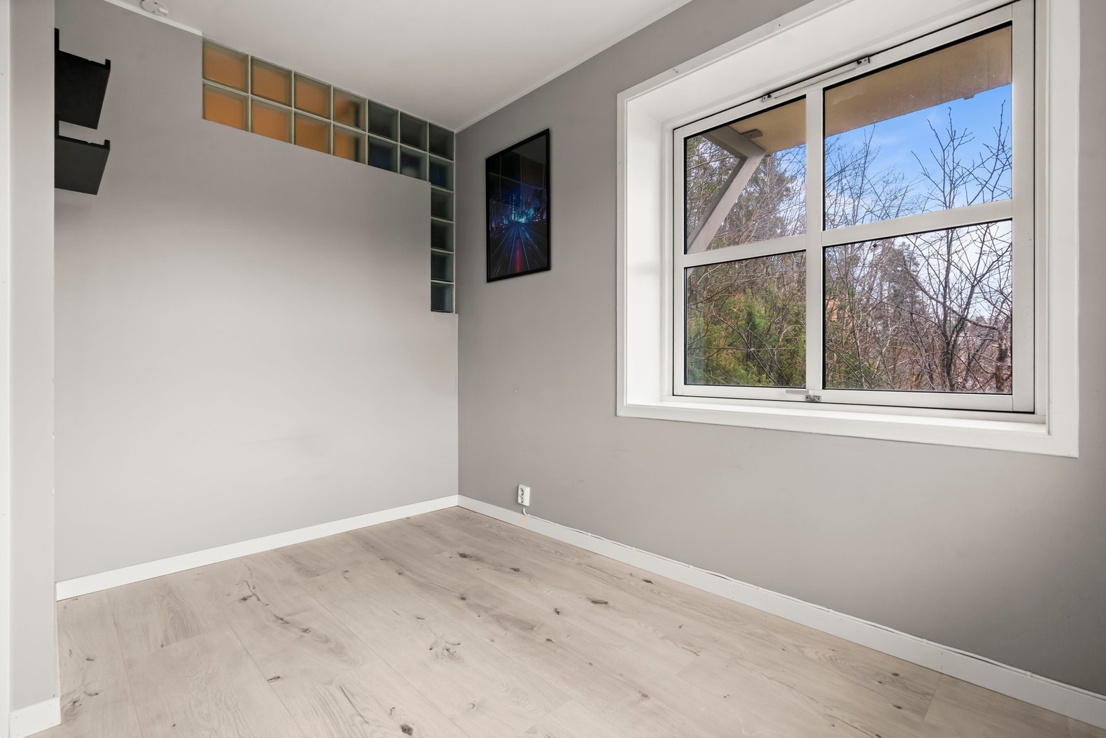 Generøs størrelse på samtlige rom. En effektiv planløsning men med god romfølelse. Galleribilde