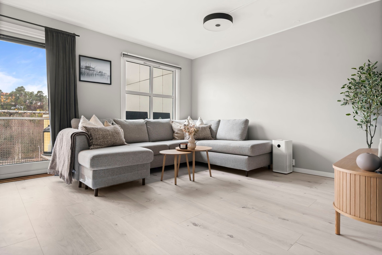 Store flater gir fleksible møbleringsmuligheter. Galleribilde