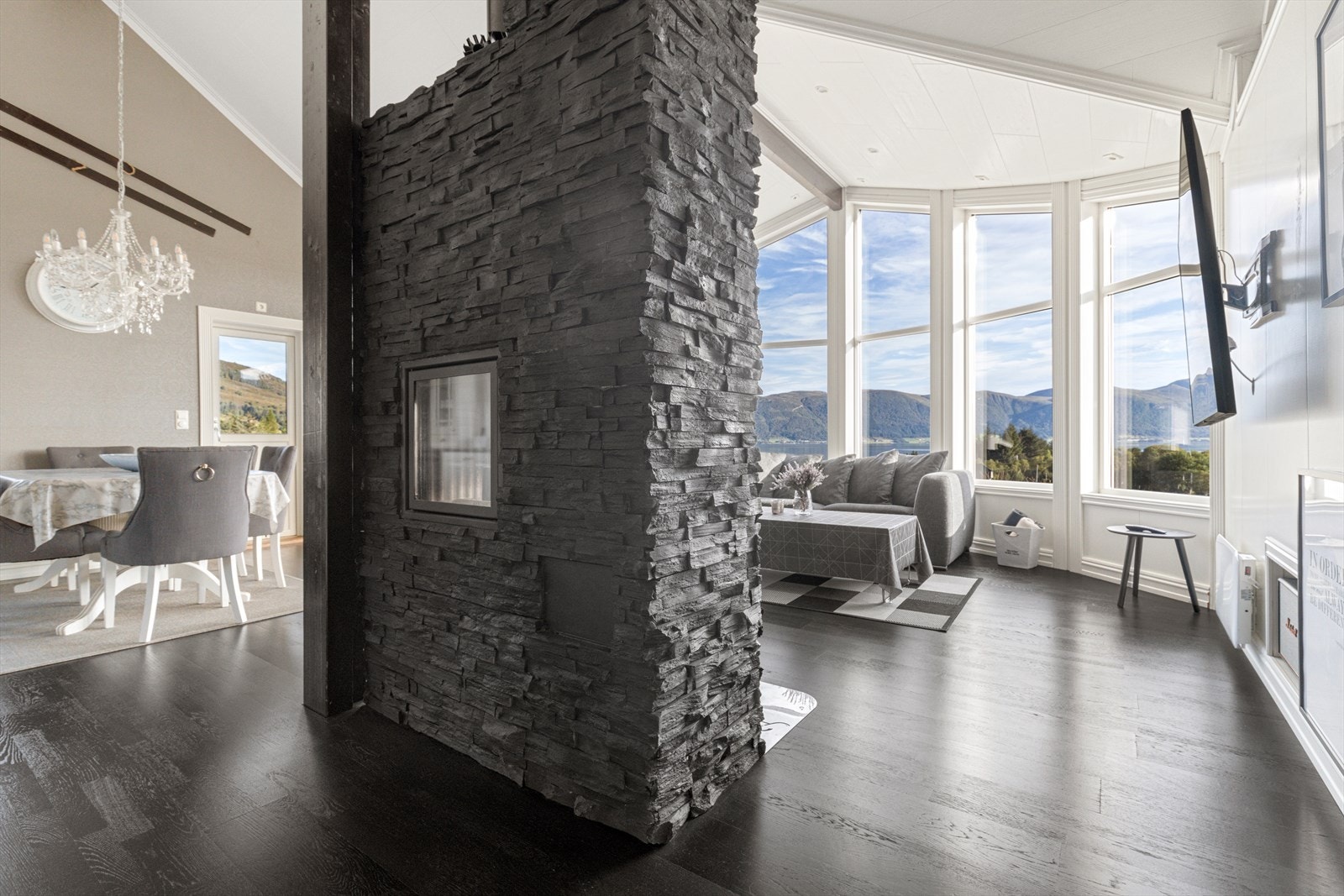 Flott peis som varmer godt på kalde dager Galleribilde