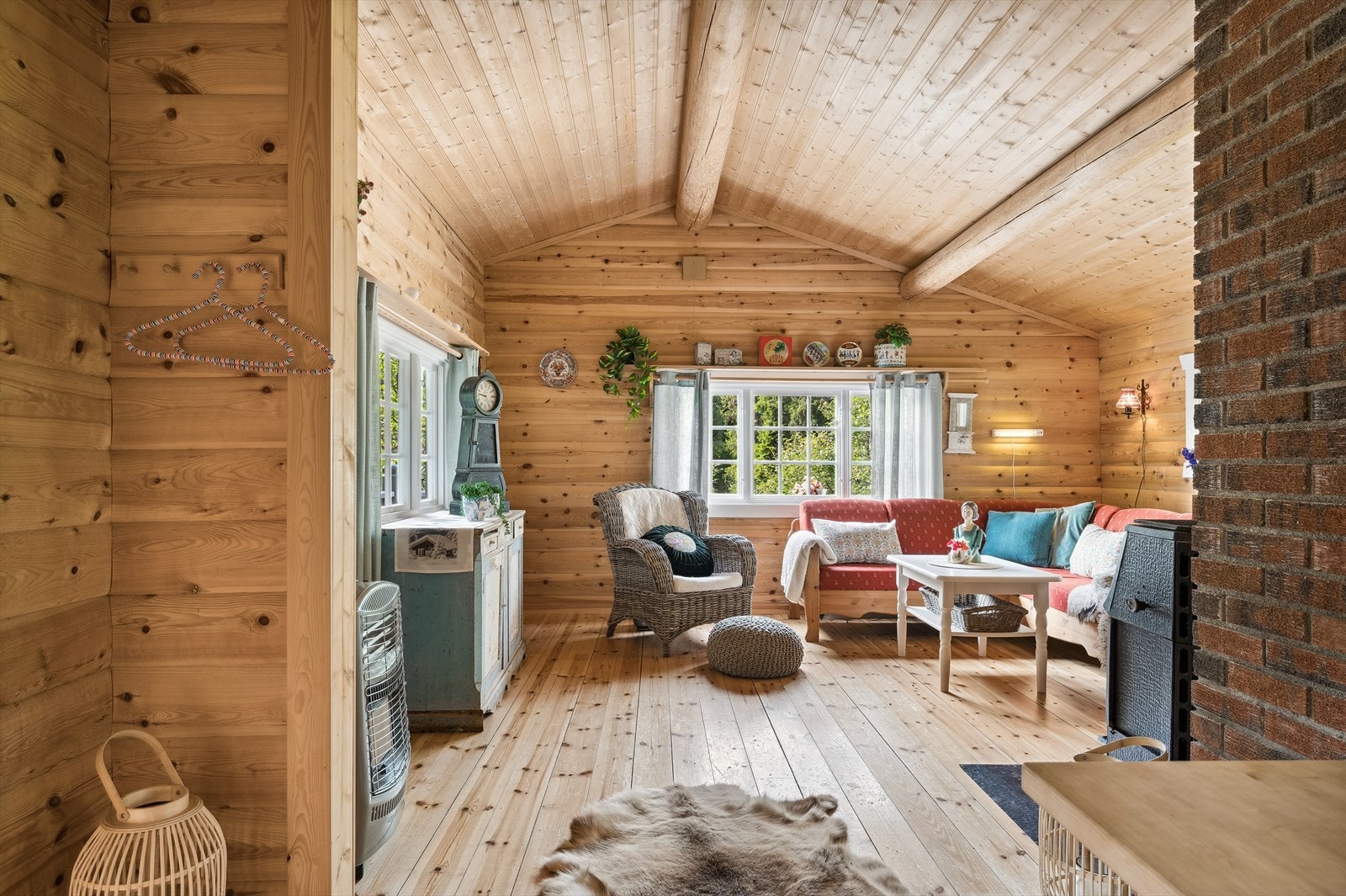 Trivsel! Koselig hytte hvor familie og venner kan samles på fritid. Galleribilde