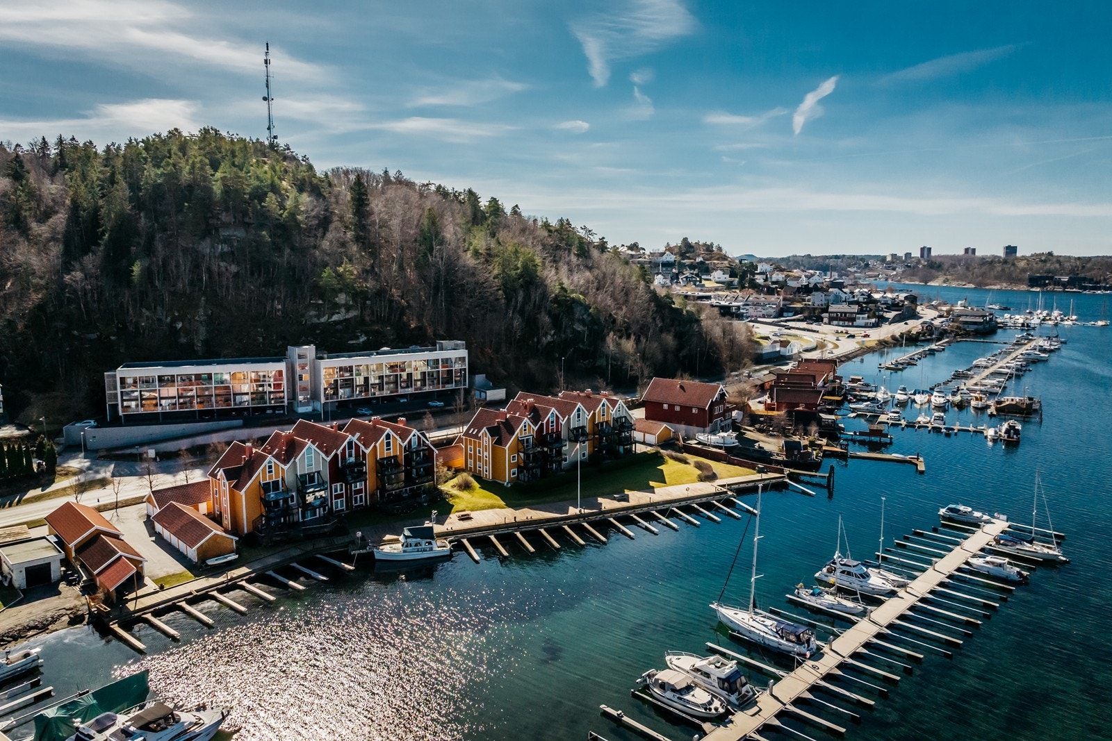 VELKOMMEN TIL VESTERØYVEIEN 28 Foto: Jeanett Teigen Galleribilde