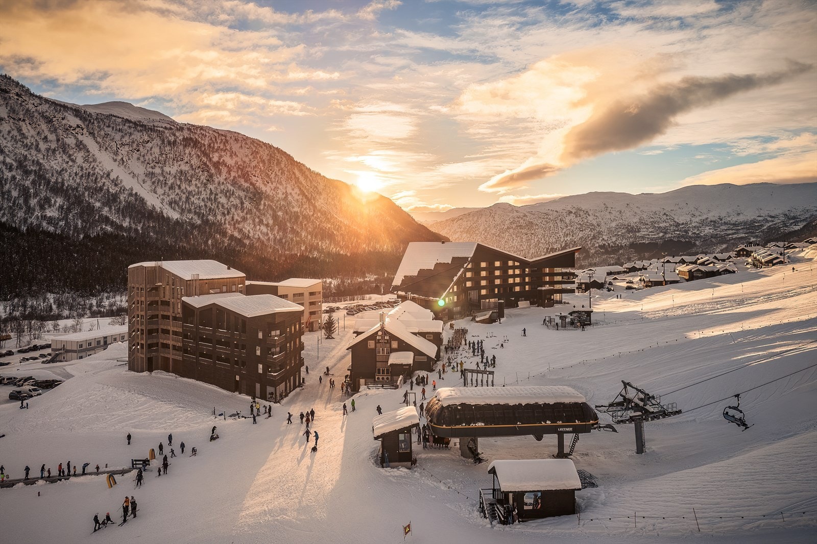 Kun 6 minutters kjøring fra Myrkdalen Fjellandsby Galleribilde