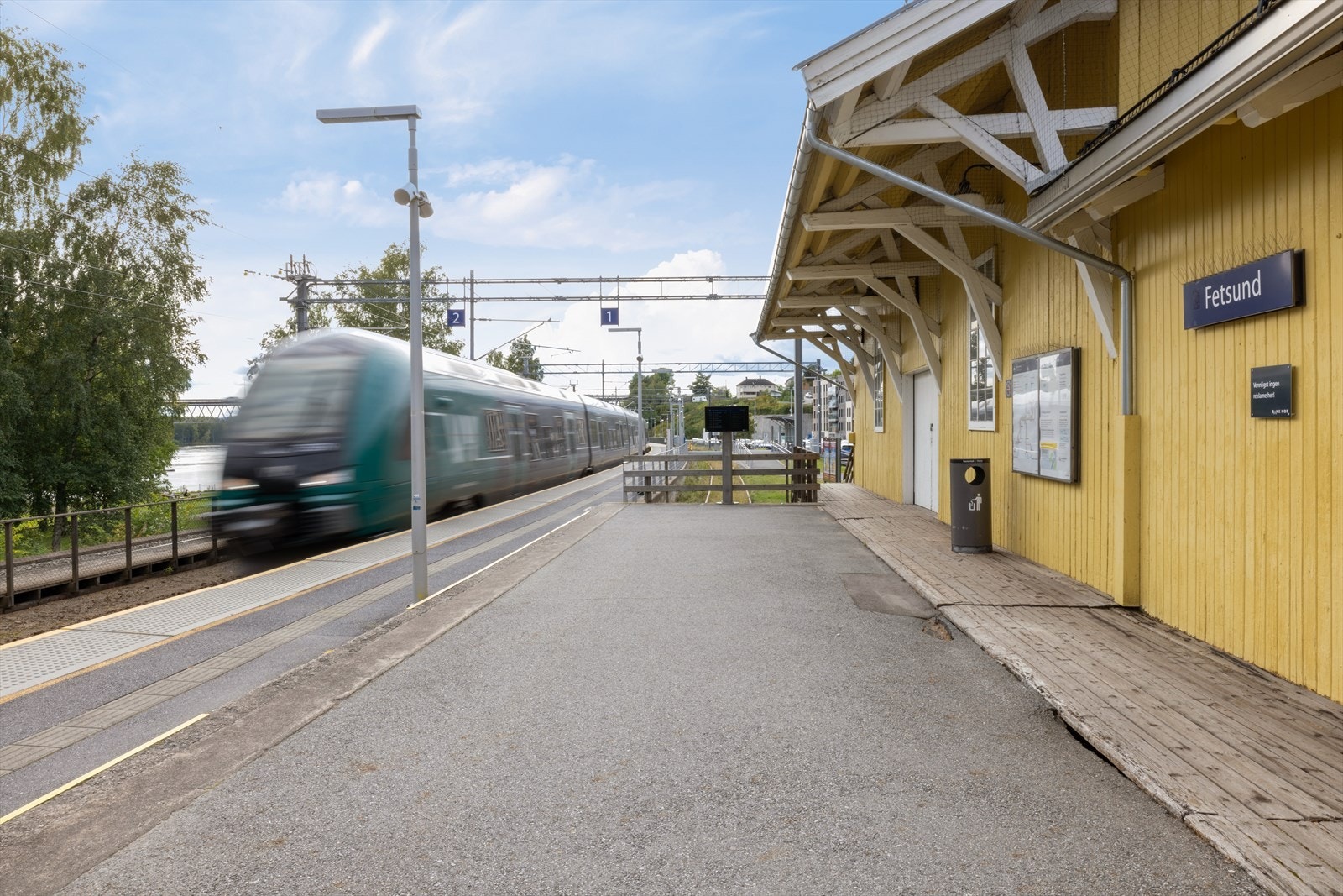 Det er kort avstand til Fetsund togstasjon. Galleribilde