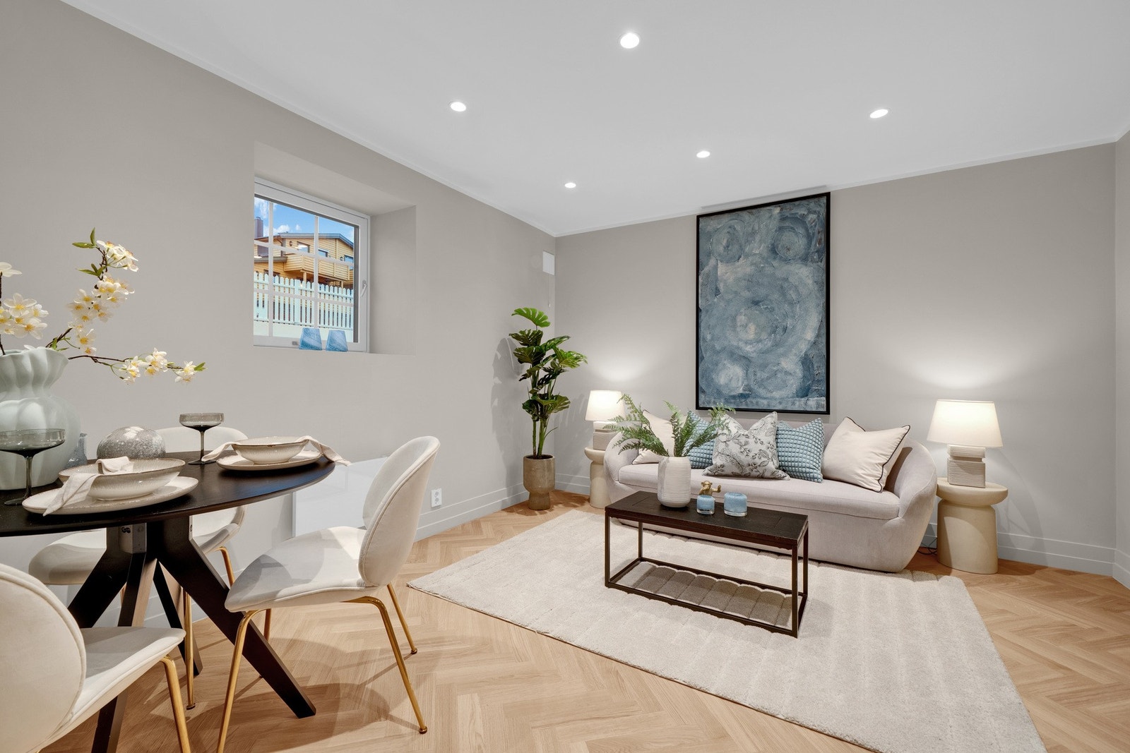 Hybel - Her er det samme høye standard som hoveddelen med nye overflater og god takhøyde. Galleribilde