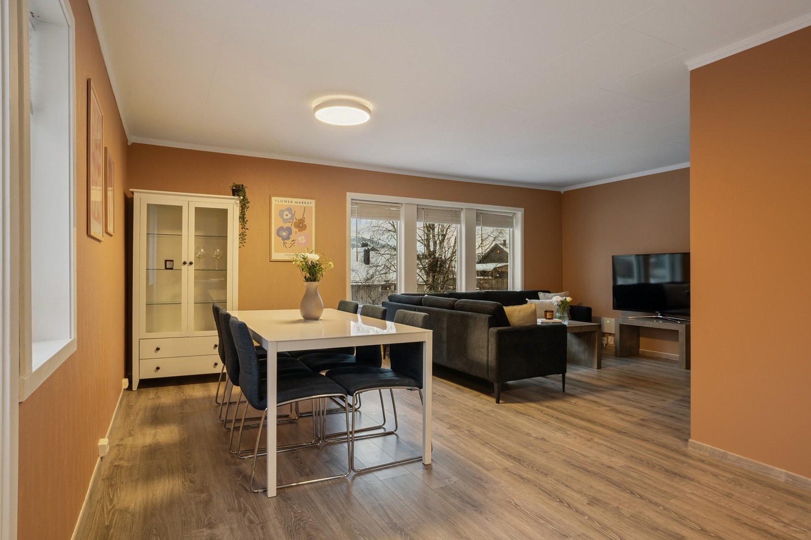 Her kan man nyte et godt måltid med gode venner Galleribilde