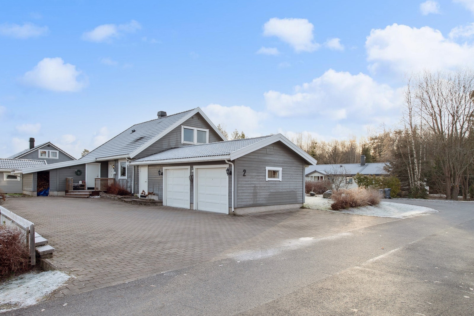 Eiendommen har en attraktiv og barnevennlig beliggenhet på Bergumsfeltet i Løten. Galleribilde