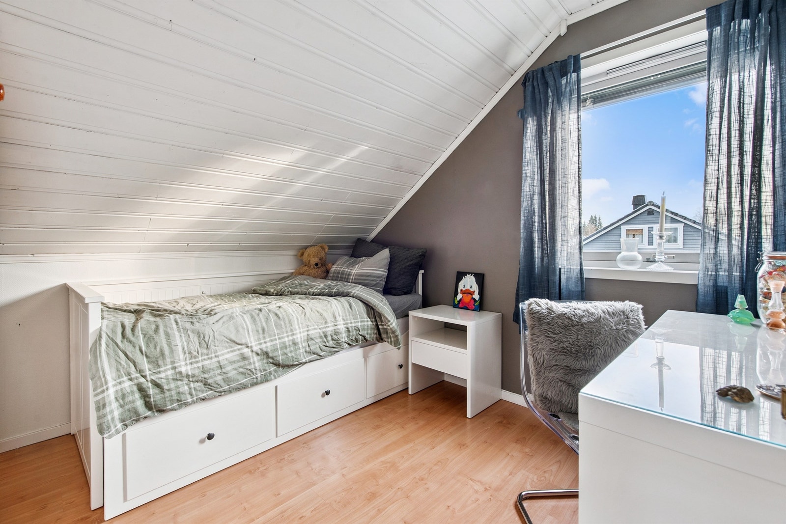 Soverom som enkelt kan tilpasses familiens behov. Galleribilde