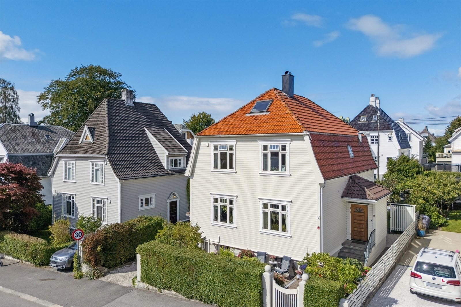 DNB Eiendom v/Simen Rossebø Fosen ønsker deg velkommen til Storhaug Vest og eiendommen Avaldsnesgata 6! Galleribilde