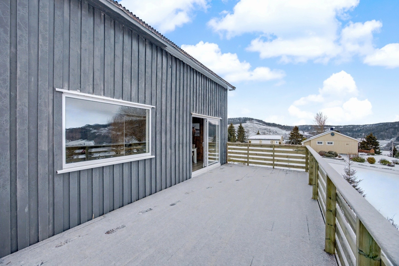 Solrik terrasse - 29 kvm. Galleribilde