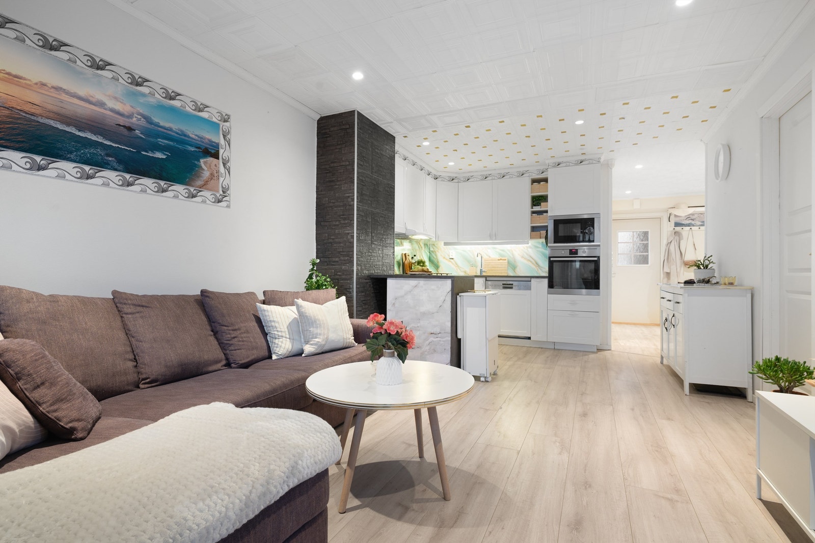 Krogsveen v/ Anders Brodshaug Berger presenterer Hjerakroken 4E - Foto: Heidi Larsen Galleribilde