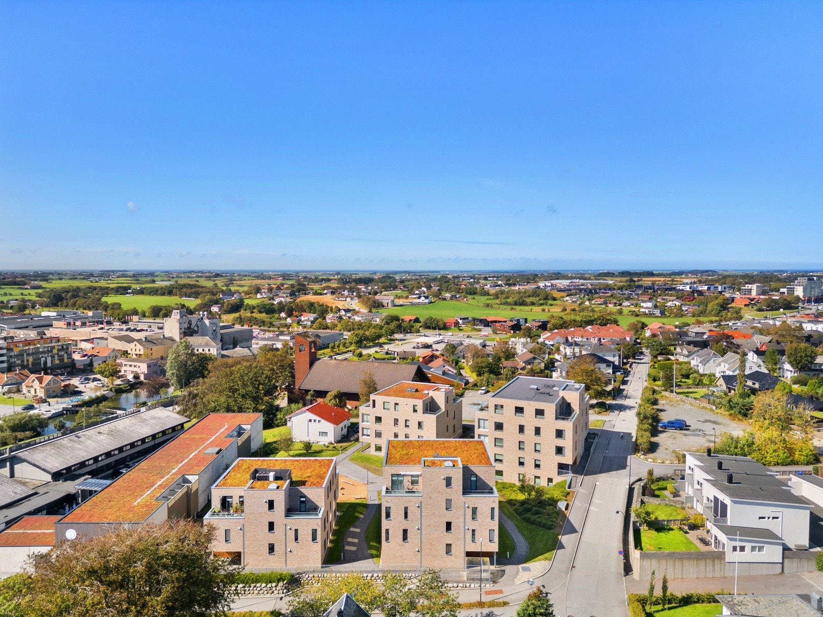 Her har man kort vei til barnehager, skoler, friluftsområder og offentlig kommunikasjon. Galleribilde