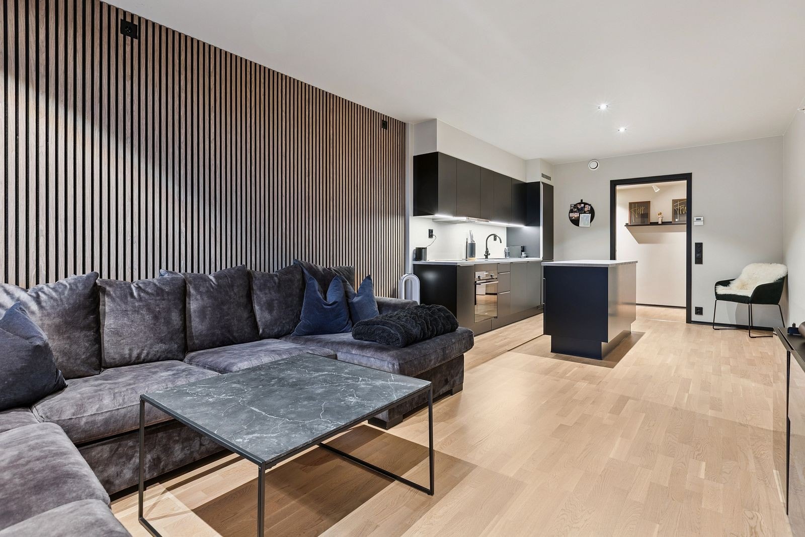 Velkommen til flotte Skovly Promenade 8 – et hjem som virkelig må oppleves! Galleribilde