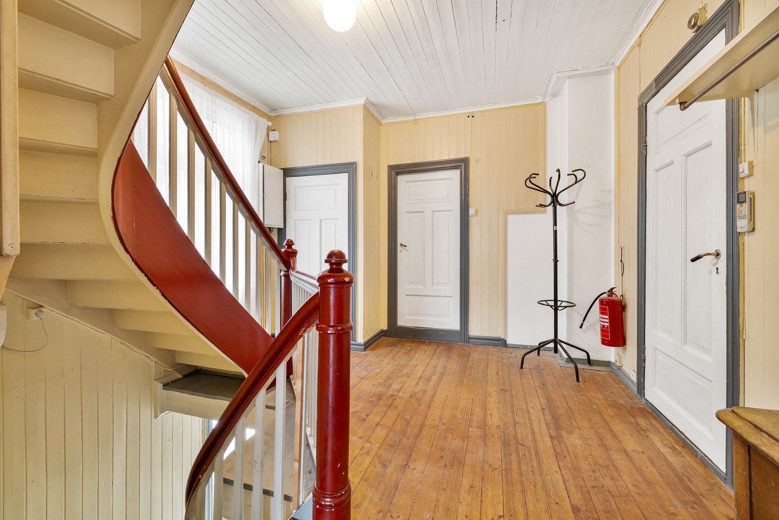 Velkommen opp til leieligehetn i 2. Etasje. Galleribilde