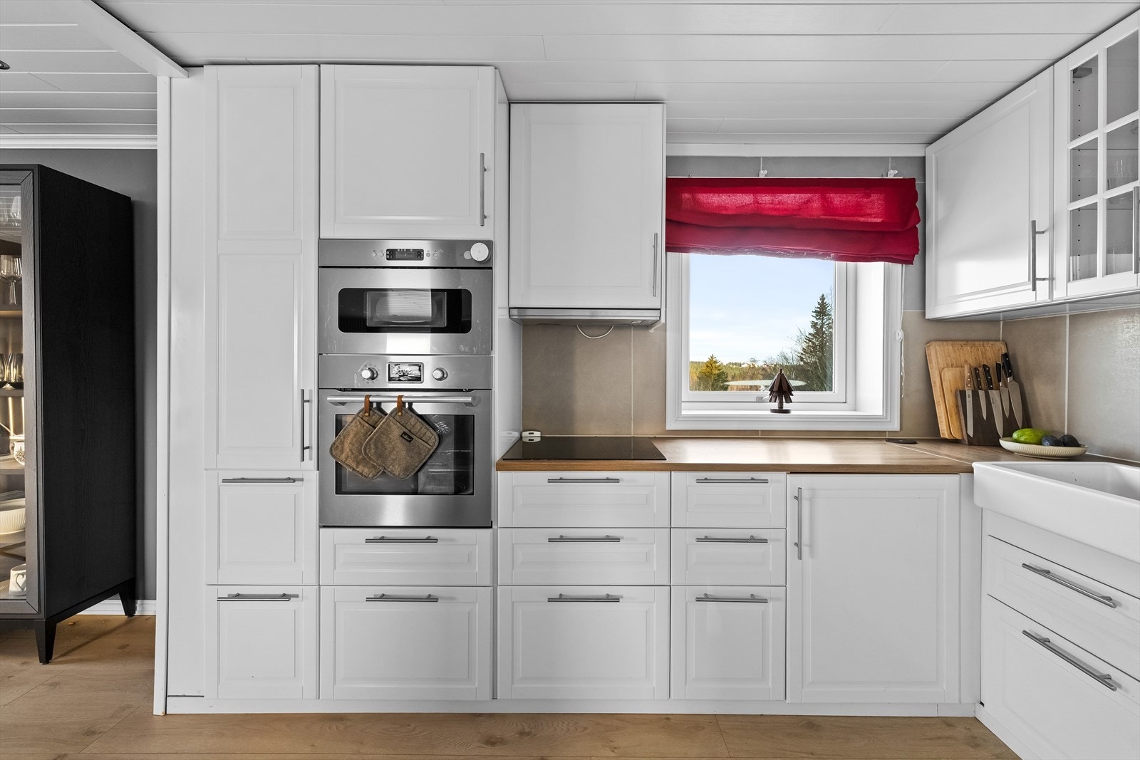 Et stilrent og flott kjøkken. Galleribilde