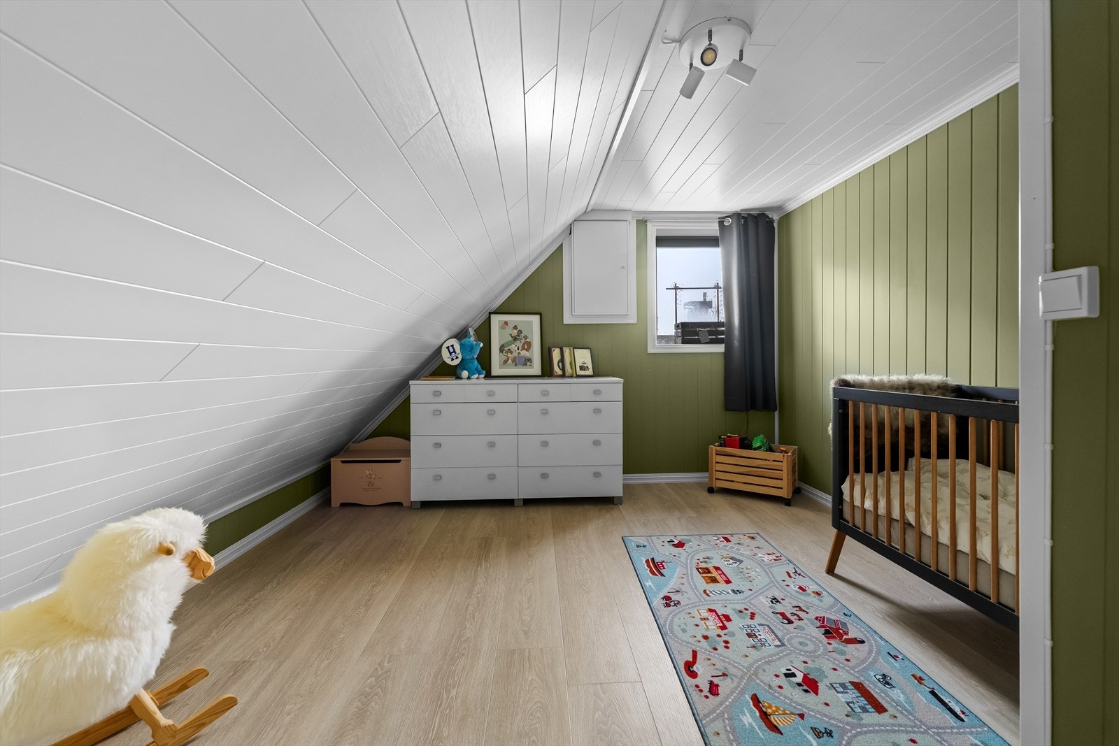 Soverom 3 - Et koselig og tidsriktig barnerom. Galleribilde