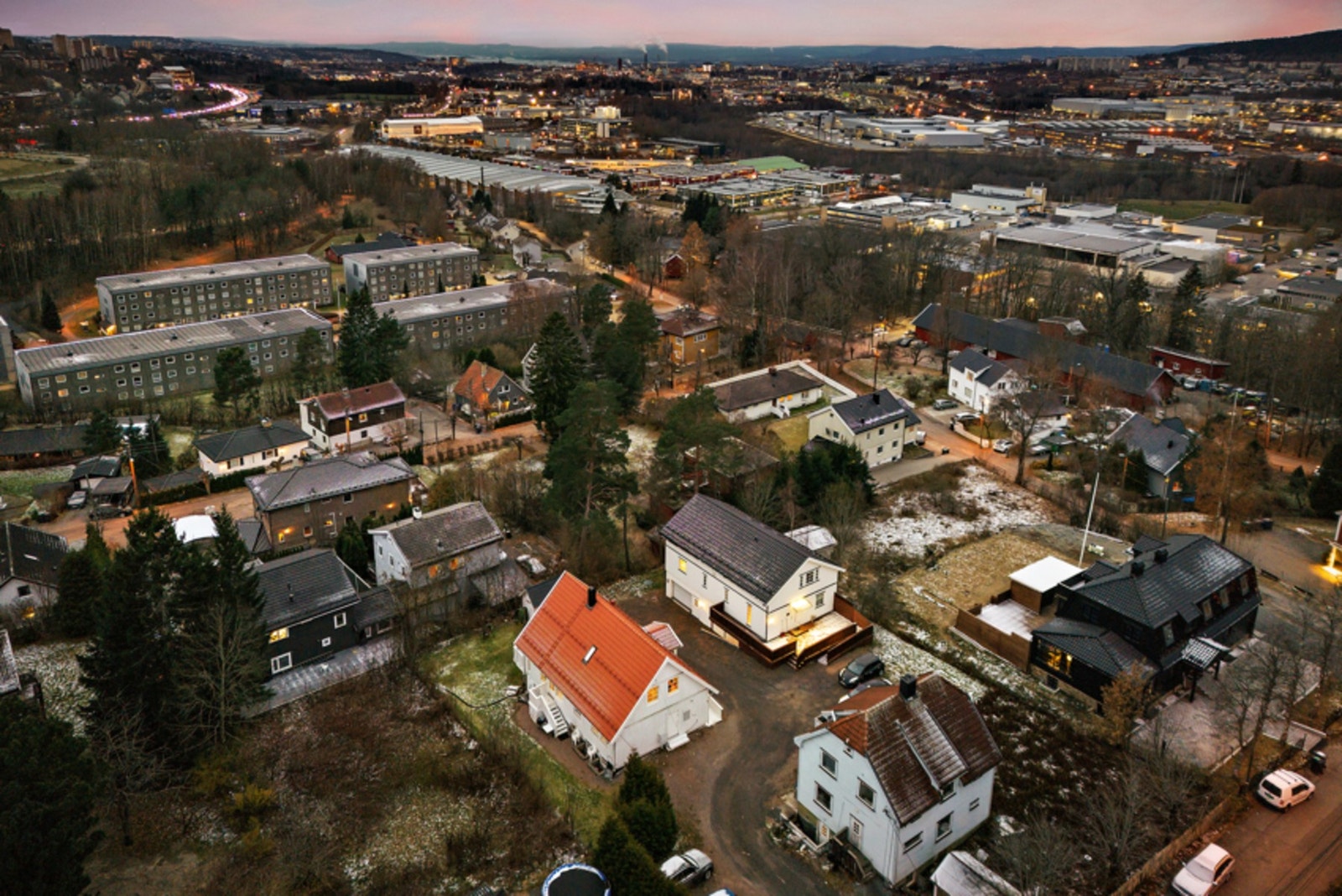 Fra boligen er det kort gangavstand til ''alt''. Galleribilde