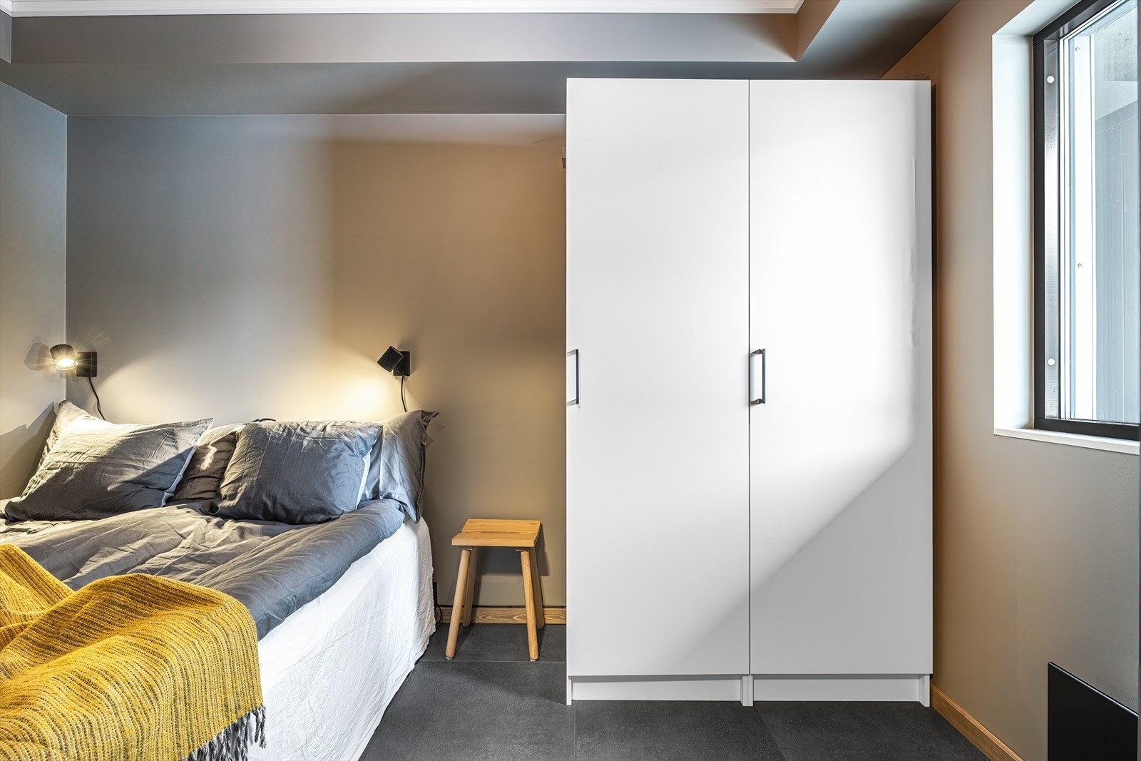 Soverom 2 som enkelt kan ha køyeseng for flere sengeplasser. Galleribilde