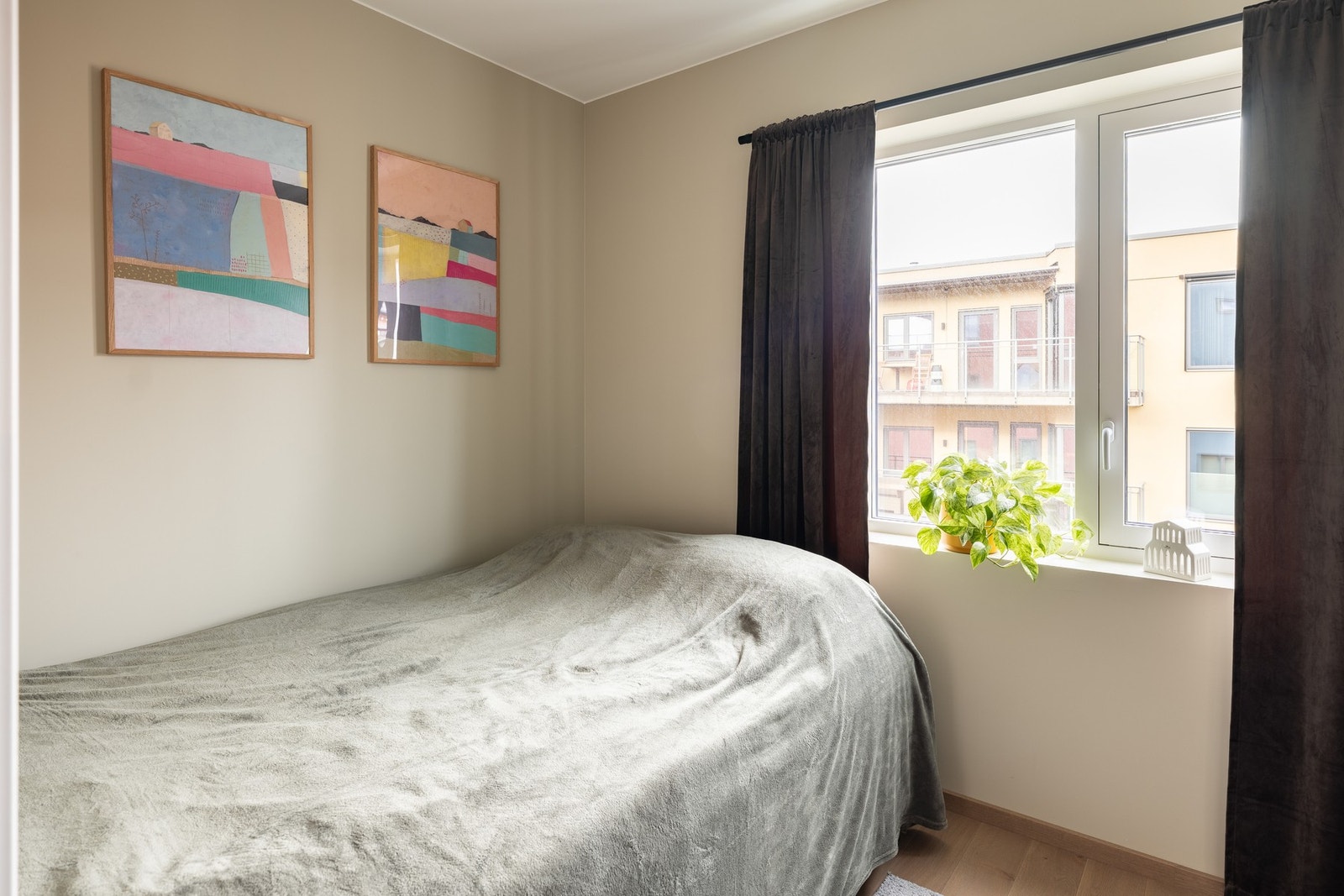 Det andre soverommet måler 7,5 kvadratmeter. Galleribilde